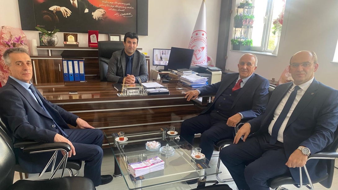 THK Erzurum Şubesinden İlçe Millî Eğitim Müdürümüz Sayın Yakup Abak'a Ziyaret